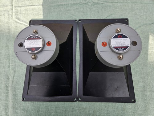 Renkus heinz cbh - x, horn